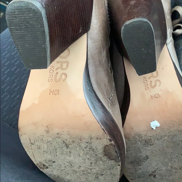 Michael Kors heels - Picture 1 of 2